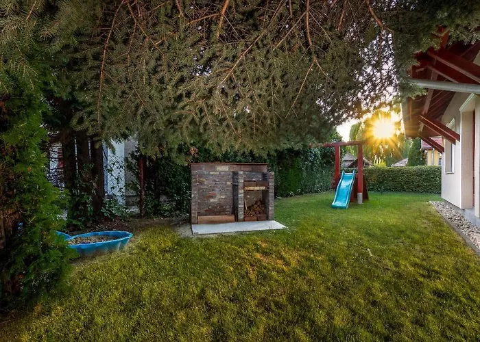 بيت للعطل In 40848 Balatonmáriafürdő